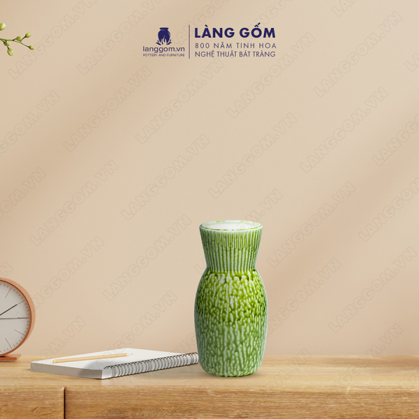 Lọ hoa Men chảy dáng vò ốm