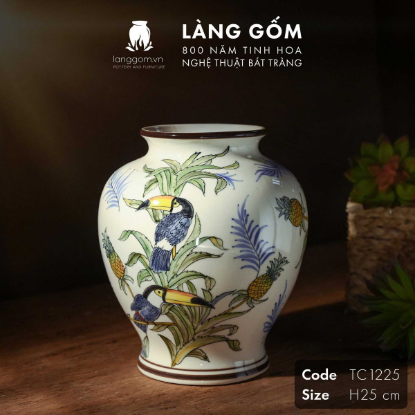 Lọ hoa vẽ tay men màu họa tiết chim Tu căng